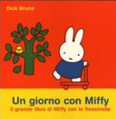 Copertina  Un giorno con Miffy : il grande libro di Miffy con le finestrelle
