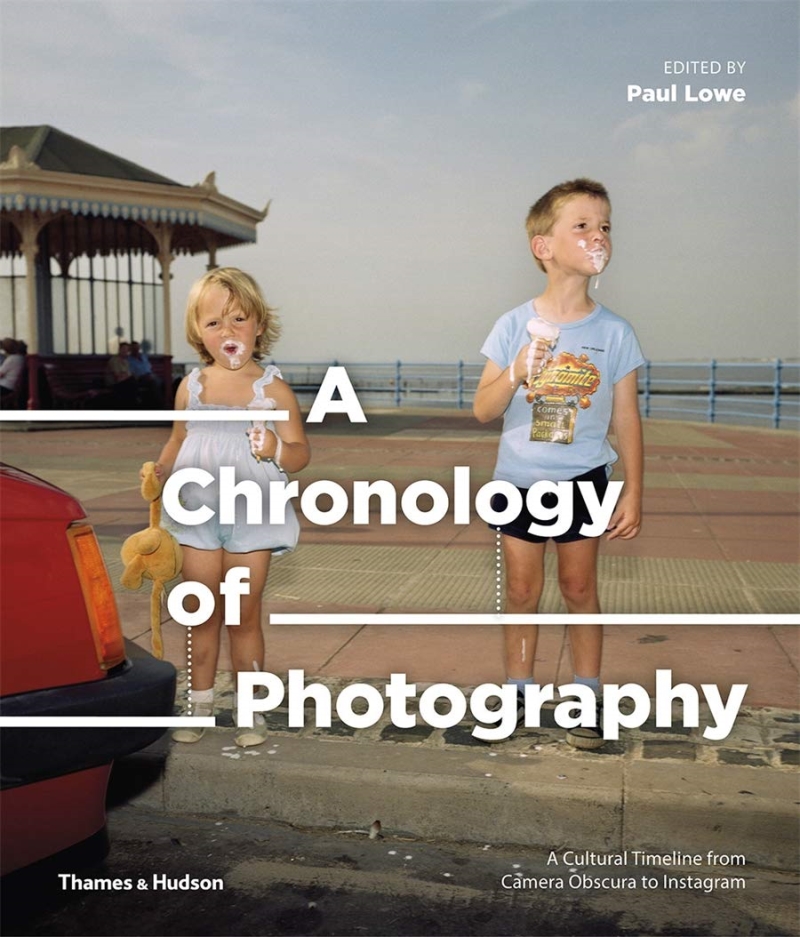 Copertina  A Chronology of Photography : A Cultural Timeline from Camera Obscura to Instagram